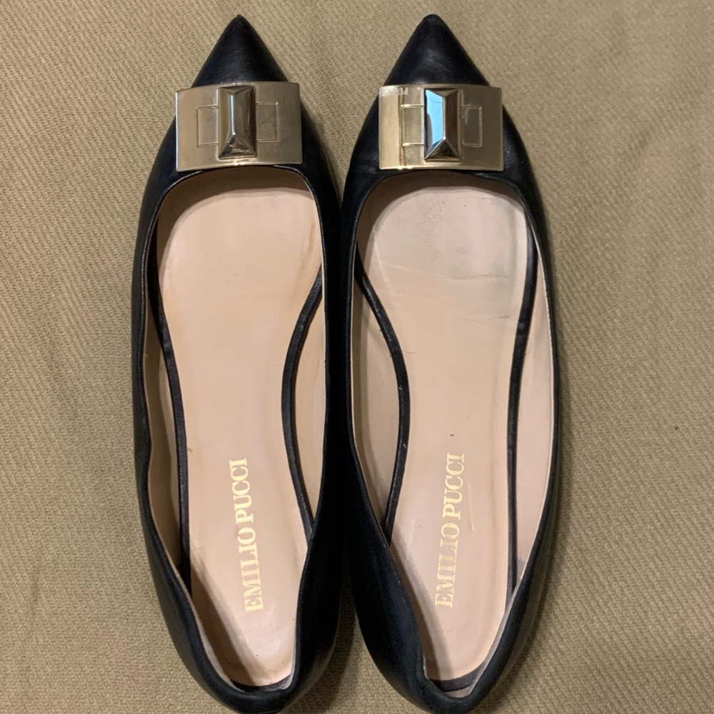 Sz 38 7.5M Emilio Pucci Italy black lambskin leather ballerina flats